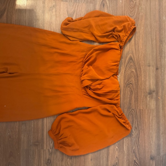 FASHION‎ NOVA Spice It Up Jumpsuit - Picture 3 of 6